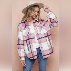 Oversized wool blend shirt shacket button down in pink white plaid, size XL